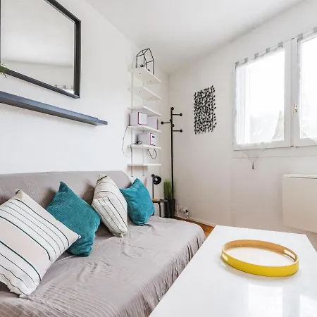 Studio Le Sextant By Interhome Cavalaire-sur-Mer