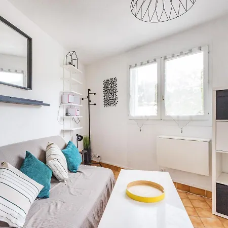 Studio Le Sextant By Interhome * Cavalaire-sur-Mer